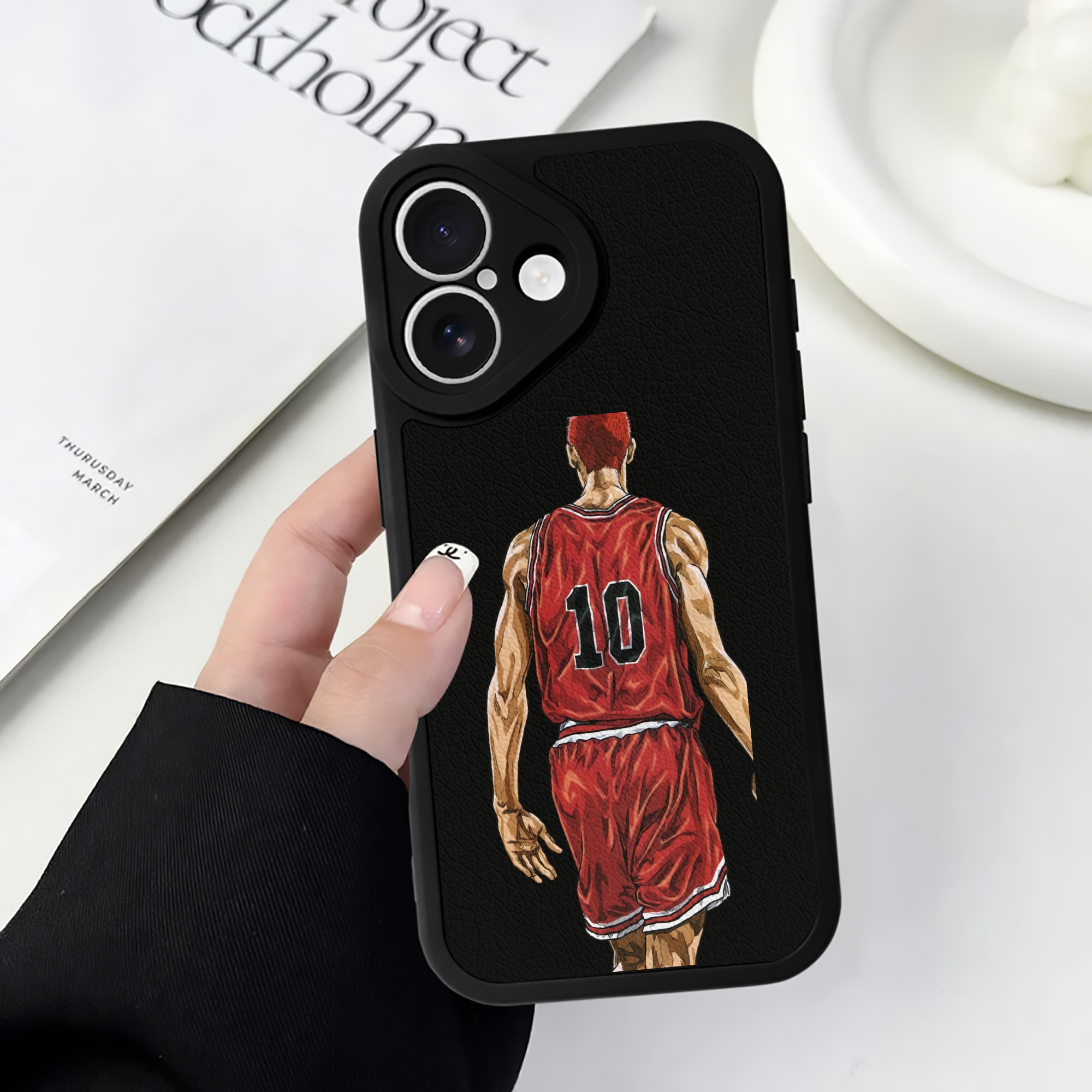 （画像用） SLAM DUNK／スラムダンク 【iPhone 16シリーズ対応】シリコンスマホケース（レザー調） 材質：シリコン